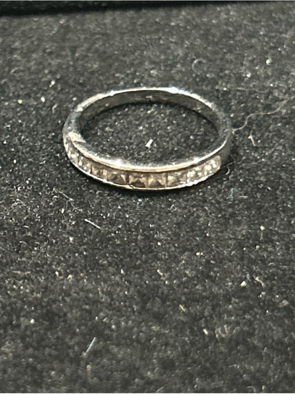 Silver color ring with clear stones size 5.5
